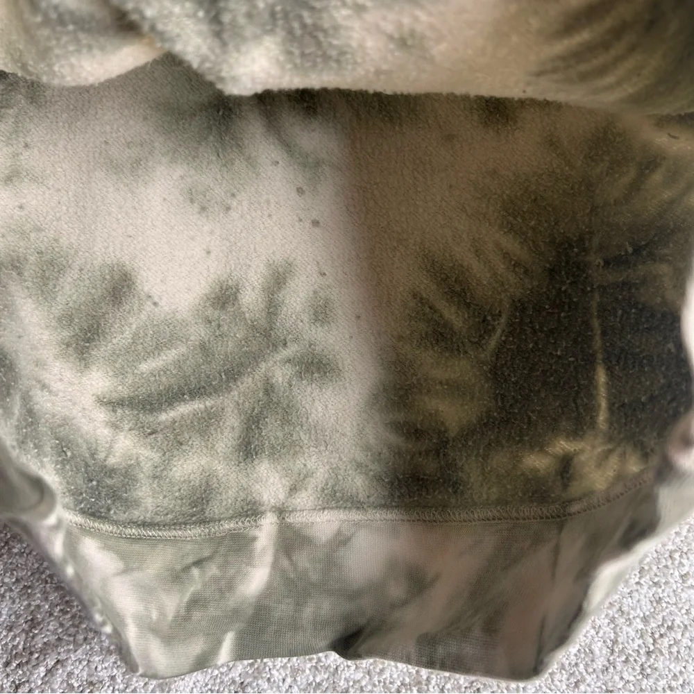 Church of dirt tie dye crewneck sweatshirt size‎ small